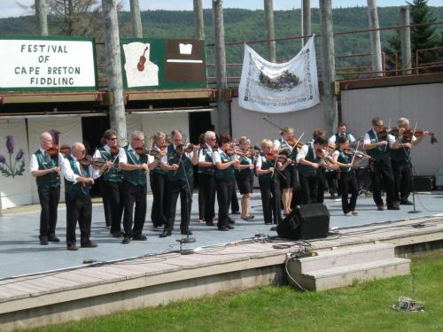 QCF at the Gaelic College with the Cape Breton Fiddlers 15/16 Aug 2009
